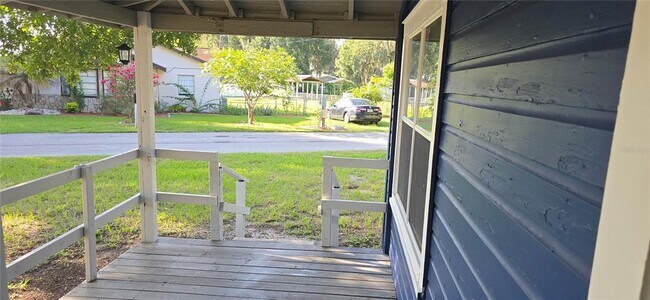 Foto del edificio - 318 Chesney Blvd