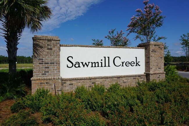 Foto del edificio - Beautiful 3/2/2 in Sawmill creek community! Lawn care included, water view, community pool...