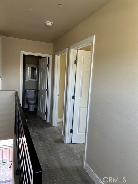 Foto del edificio - 4853 Grace Ave