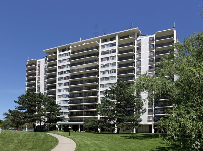 Building Photo - Dixon Apartments