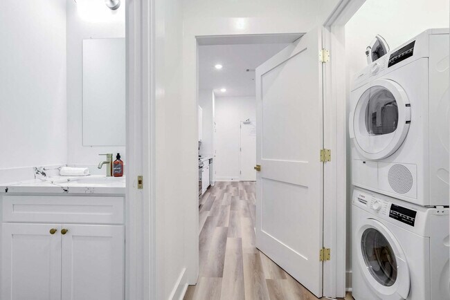 Foto del edificio - 1050 Annunciation St