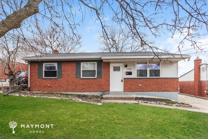 Primary Photo - 4 Bedroom Home Minutes from Downtown Cinci...