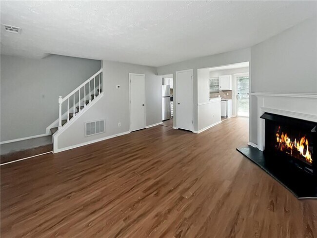 Foto del edificio - 5749 Wells Cir