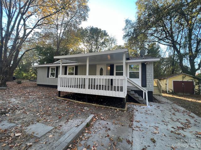 Building Photo - 325 Ellabe St