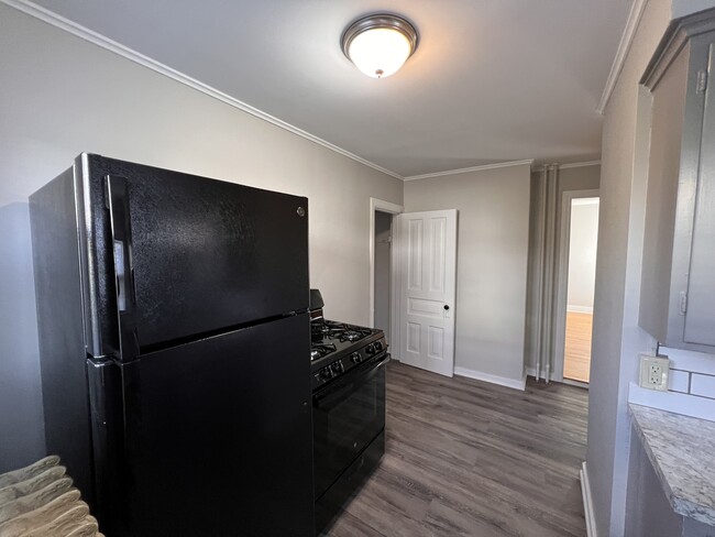 Foto del edificio - 221 Prospect Ave NE