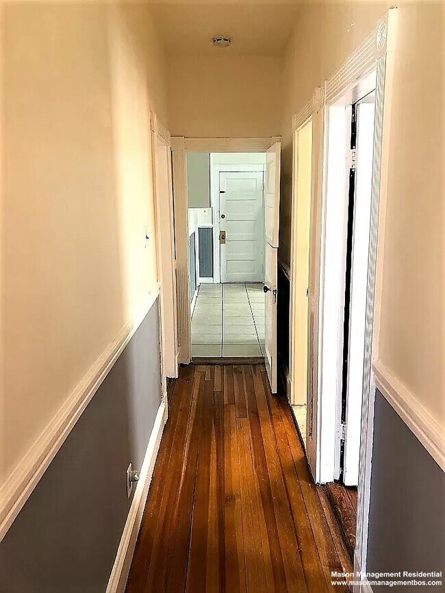Foto del edificio - 28 Litchfield St