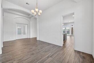 Building Photo - 18202 Nisbet Crossing