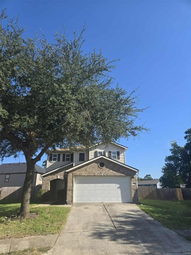 Foto principal - 4419 Twisting Pine Ct