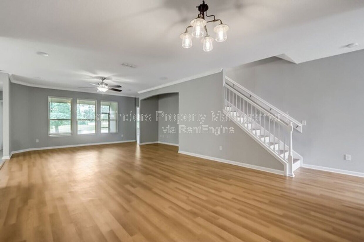 Primary Photo - 412 Chattan Way