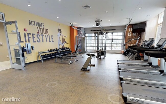 Foto del edificio - Studio, 1 bath Apartment - 6 Crown Dr Unit 37