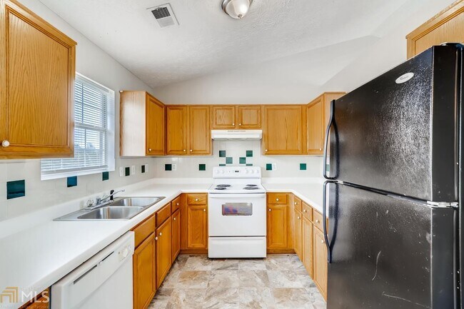 Foto del edificio - 6597 Anson Ct