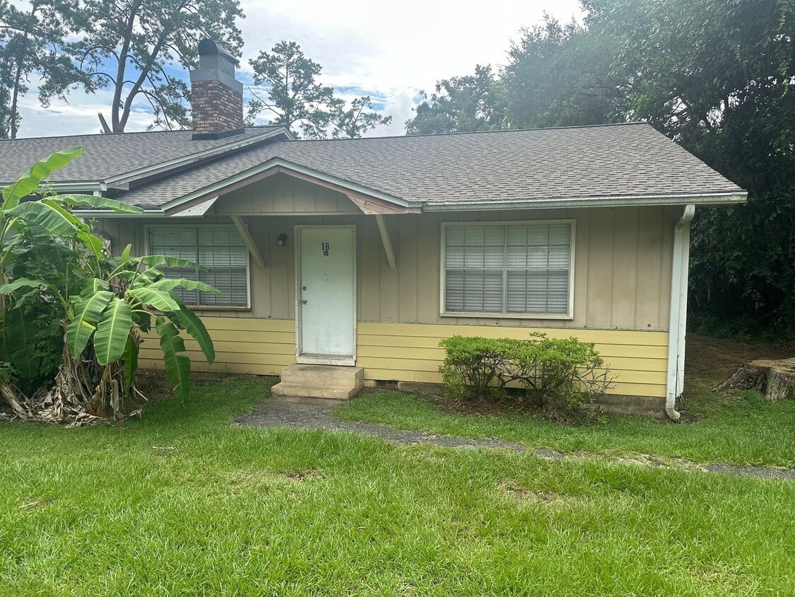 East Tallahassee Duplex avail now! - East Tallahassee Duplex avail now!