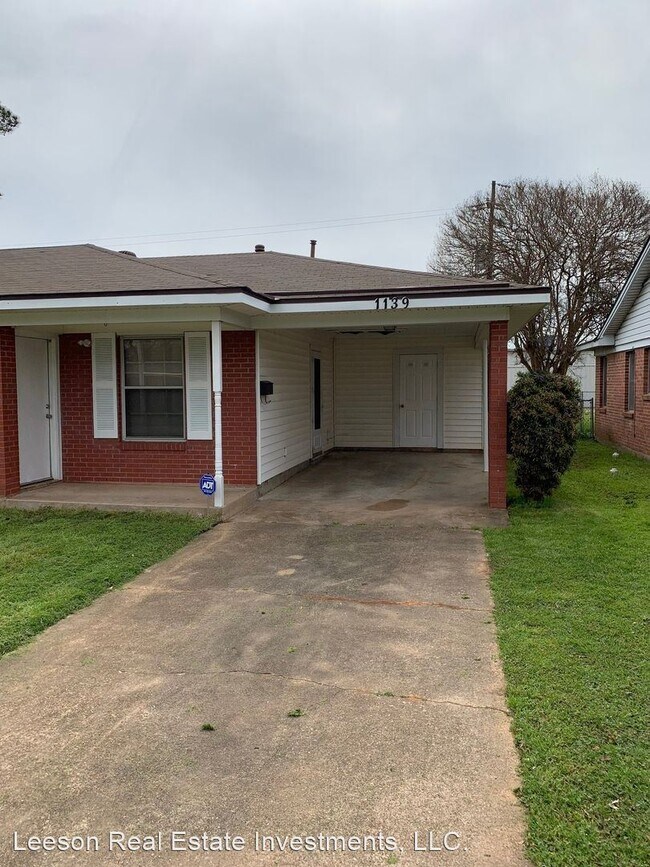 Building Photo - 4 br, 2.5 bath House - 1139 Carolina