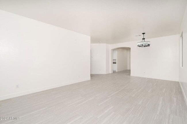 Building Photo - 26515 N 67th Dr