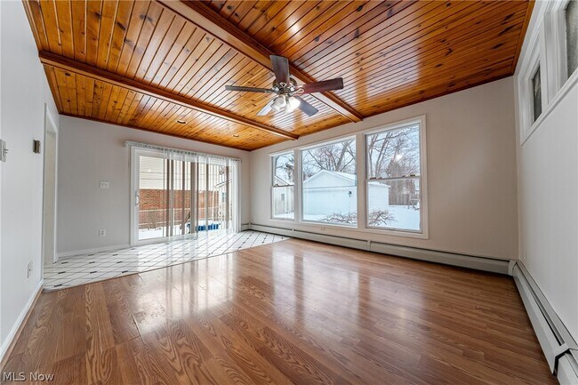 Foto del edificio - 2317 Canterbury Rd
