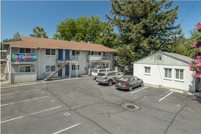 Building Photo - Wright Properties