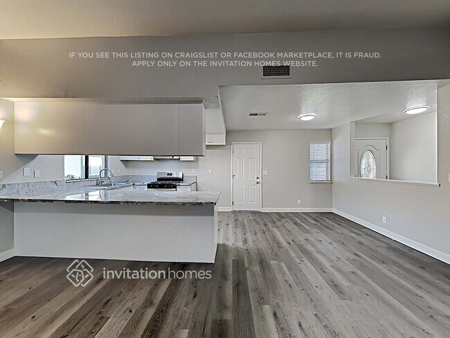 Foto del edificio - 2900 Christopher Ct