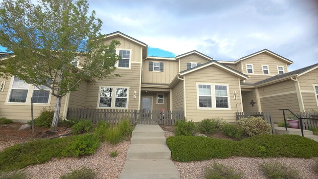 Building Photo - 1831 Portland Gold Dr