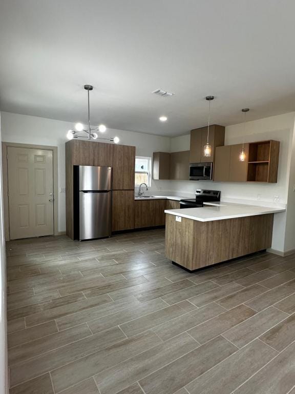 Building Photo - 609 N Emerald Ave