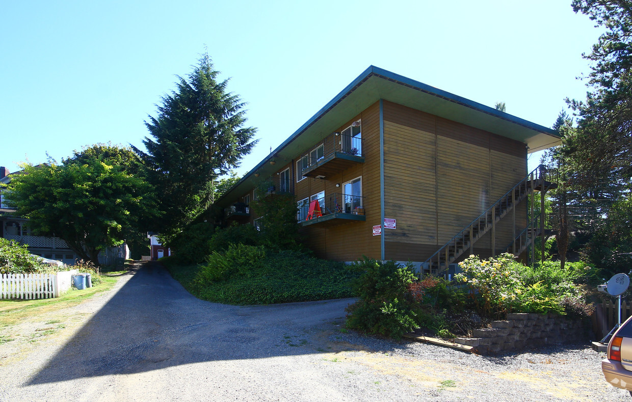 Building Photo - Cascade View Apartments