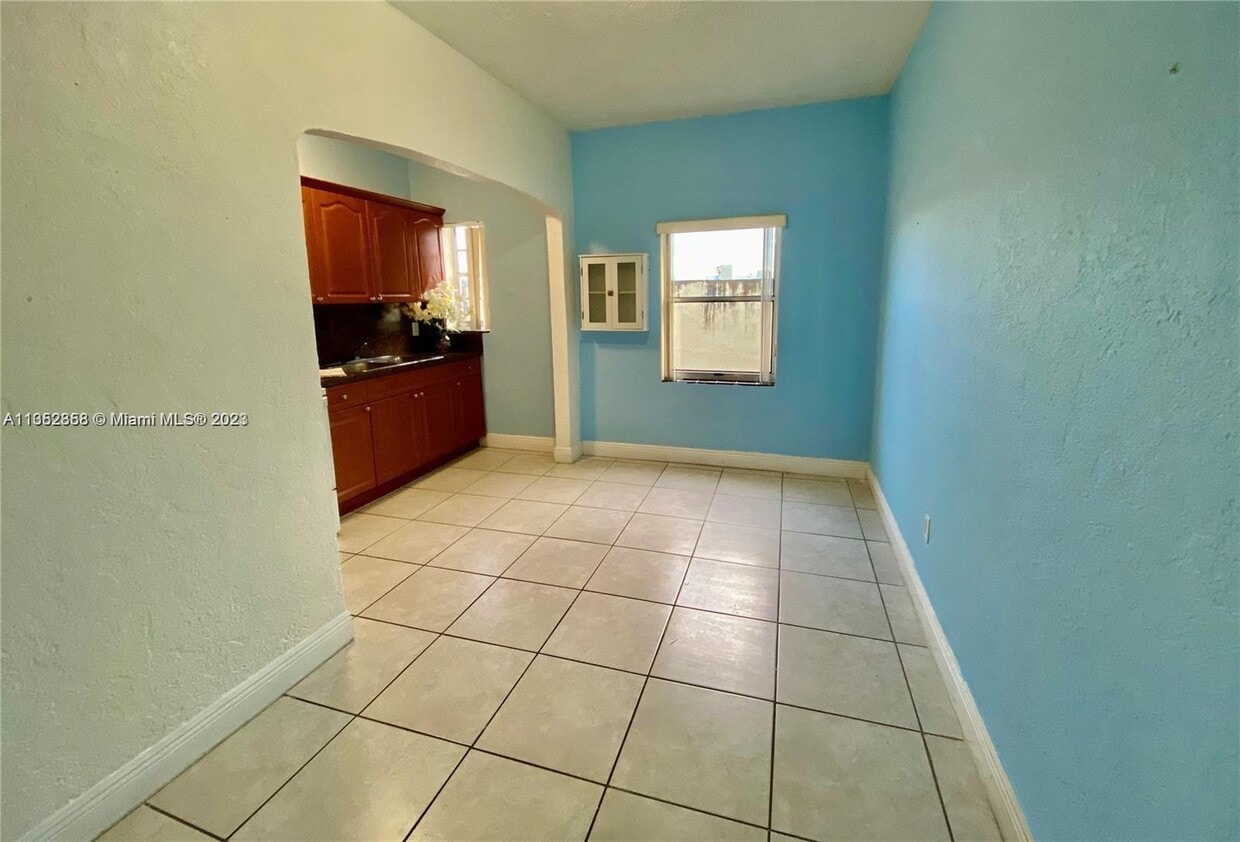 313 N Krome Ave Unit B, Homestead, FL 33030 Room for Rent in
