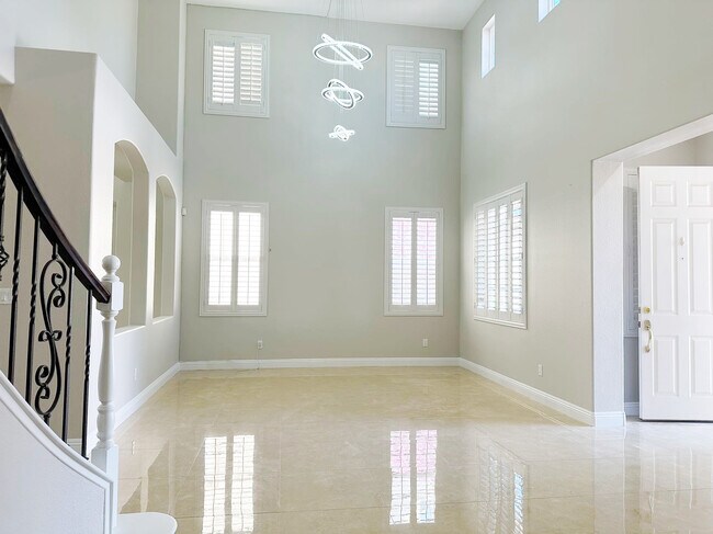 Building Photo - 7639 Comanche Canyon Ave