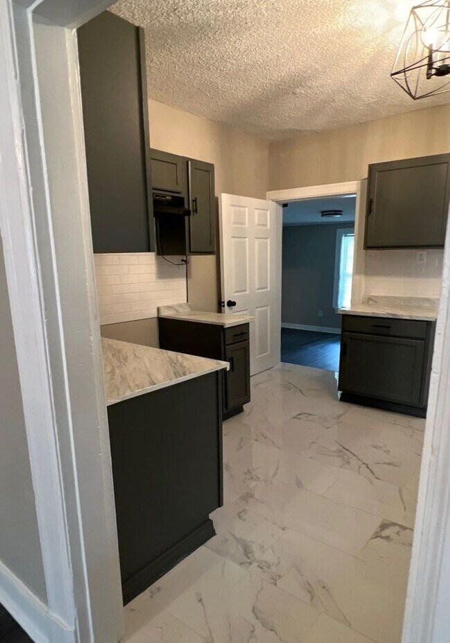 Foto del edificio - Newly Renovated Home In Glenview Historic ...