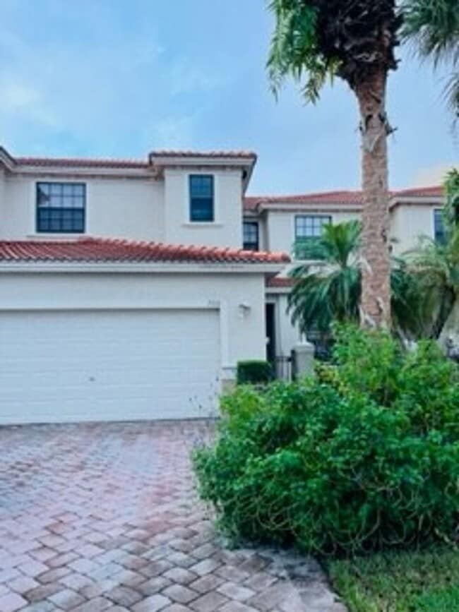 Building Photo - 7531 Bristol Cir