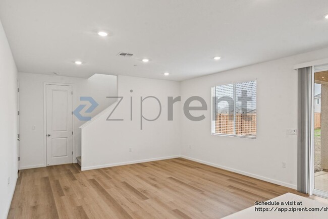 Foto del edificio - 1086 Carson River Ct