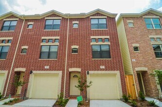 Building Photo - 2710 Hullsmith Dr