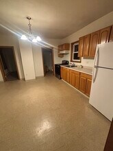 Building Photo - 458 Bay