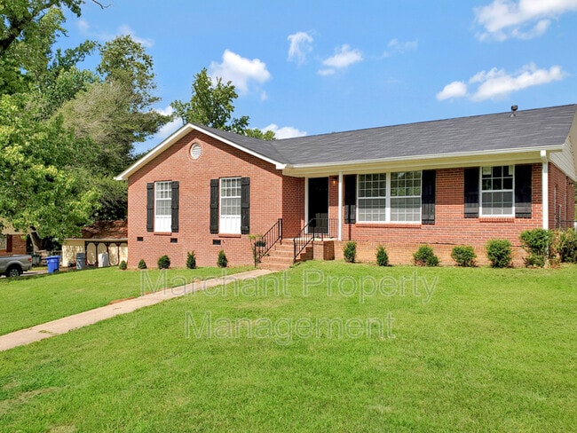 Building Photo - 200 Sheffield Dr