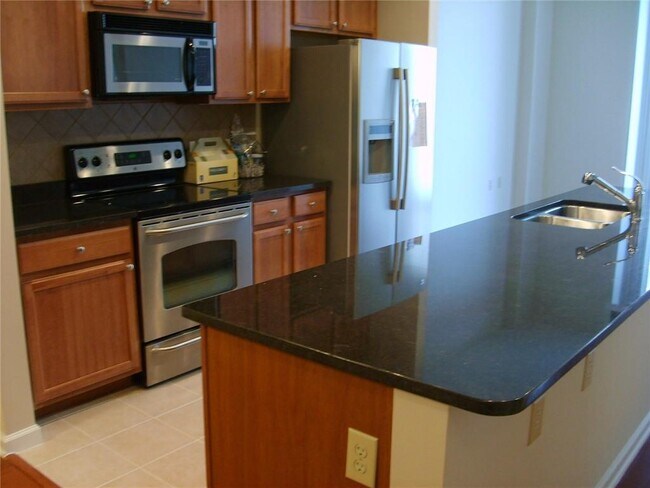 Foto del edificio - 3040 W Peachtree St NW