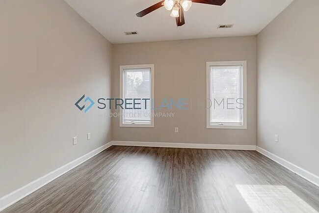 Foto del edificio - 3520 Wescott Dr NW