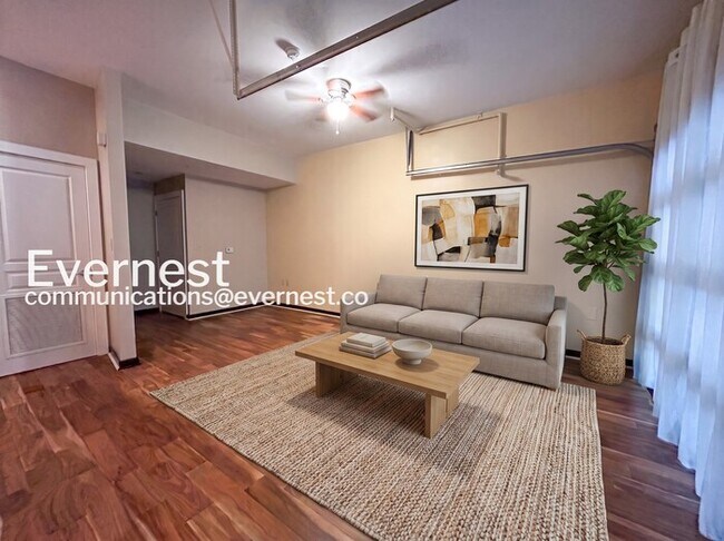 Foto del edificio - 807 18th Ave S
