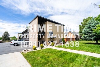 Building Photo - 434 S 700 W