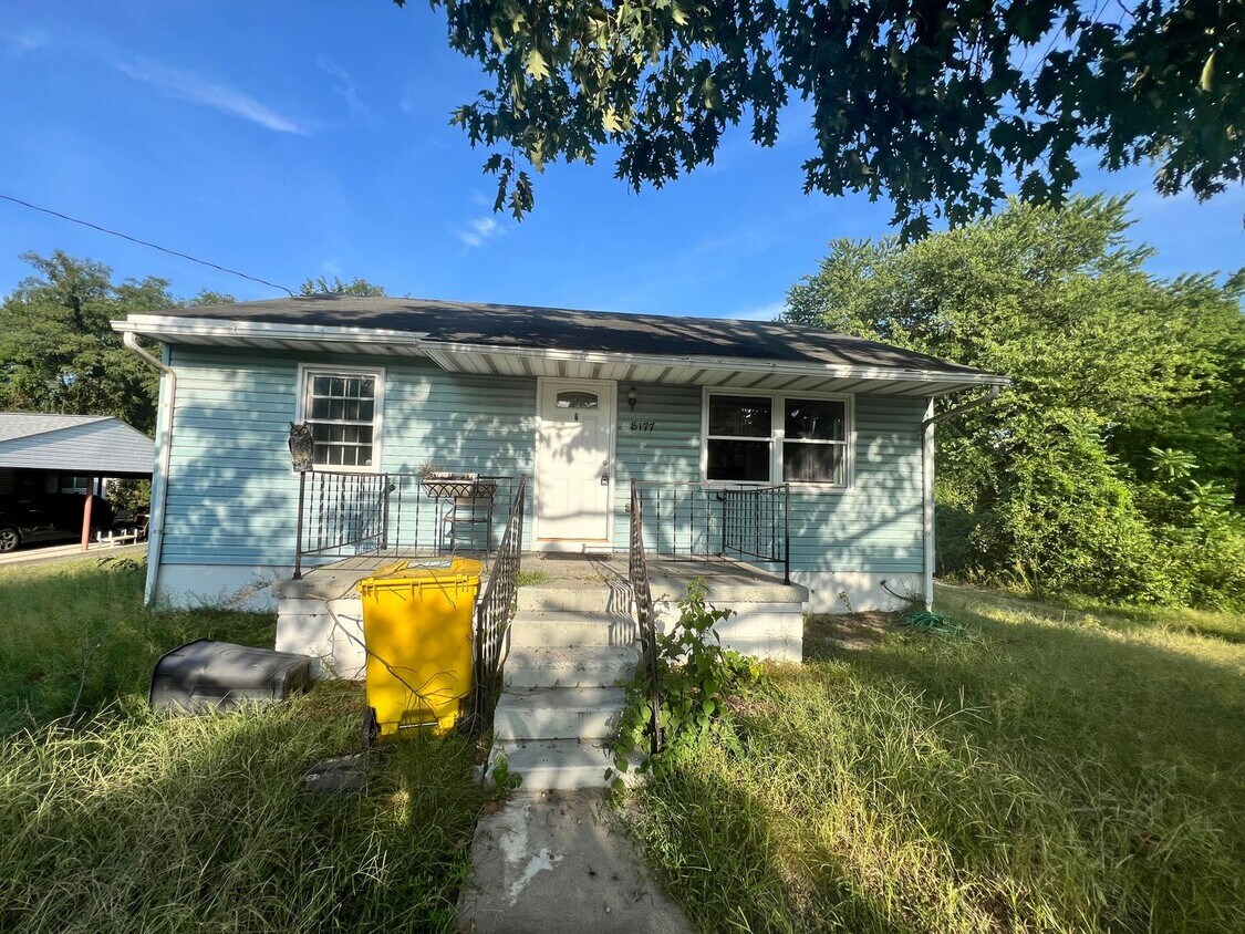 Primary Photo - 8177 Solley Rd