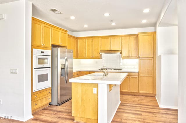 Building Photo - 428 Lakeview Ct