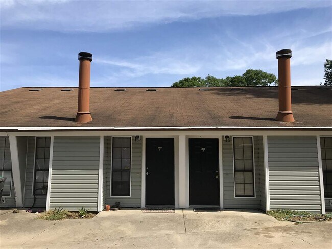 Building Photo - 1253 Chee Ln