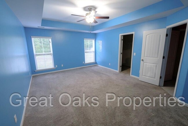 Building Photo - 108 Wellington Cir