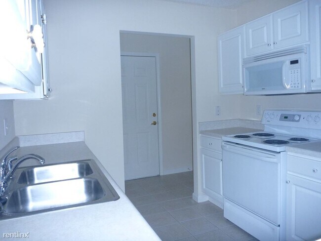 Foto del edificio - 2 br, 2 bath House - Avera Place Condominiums