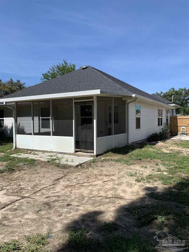 Foto del edificio - 2232 Orion Lake Dr