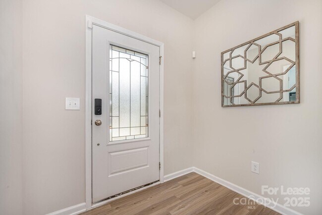 Foto del edificio - 9453 Avery Lilac Ln