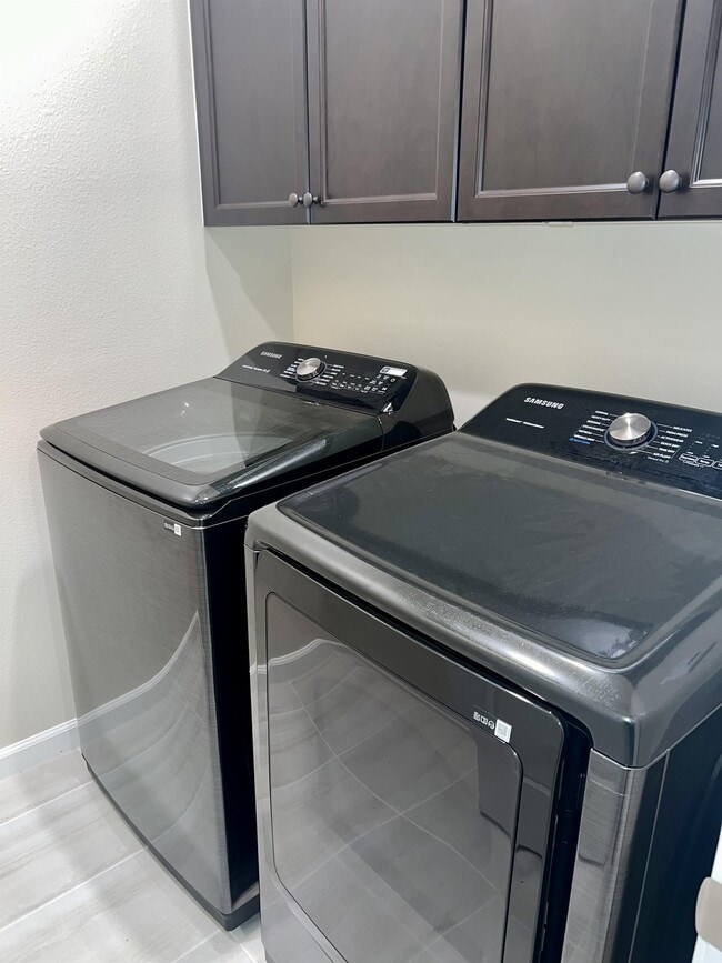 Foto del edificio - 634 Wood Crest Ave