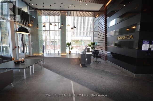 Building Photo - 179 Metcalfe St