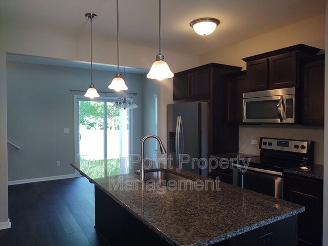 Building Photo - 13576 Calloway Glen Dr
