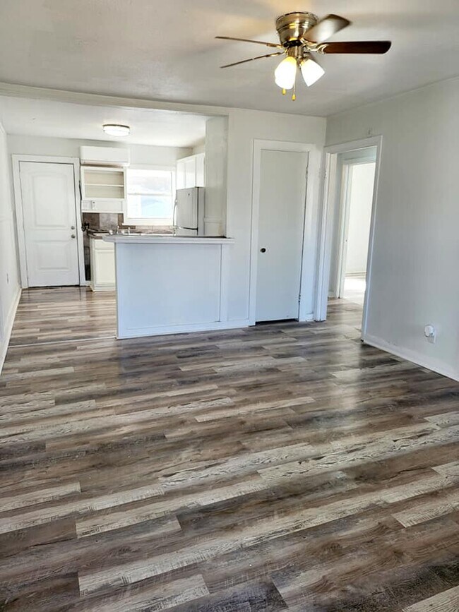 1511 Sycamore St, Big Spring, TX 79720 Townhome Rentals in Big Spring