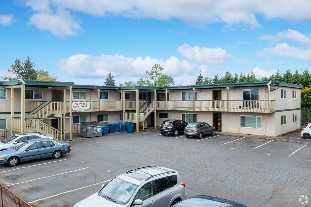 Foto principal - 907 Harrington Ave