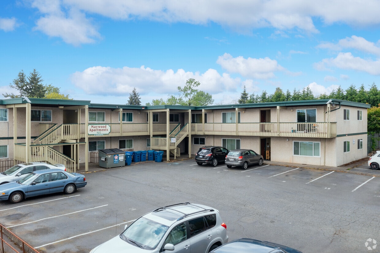 907 Harrington Ave, Renton, WA 98056 Apartments in Renton, WA