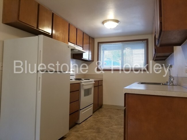 Foto del edificio - 3236 SE Harvey St